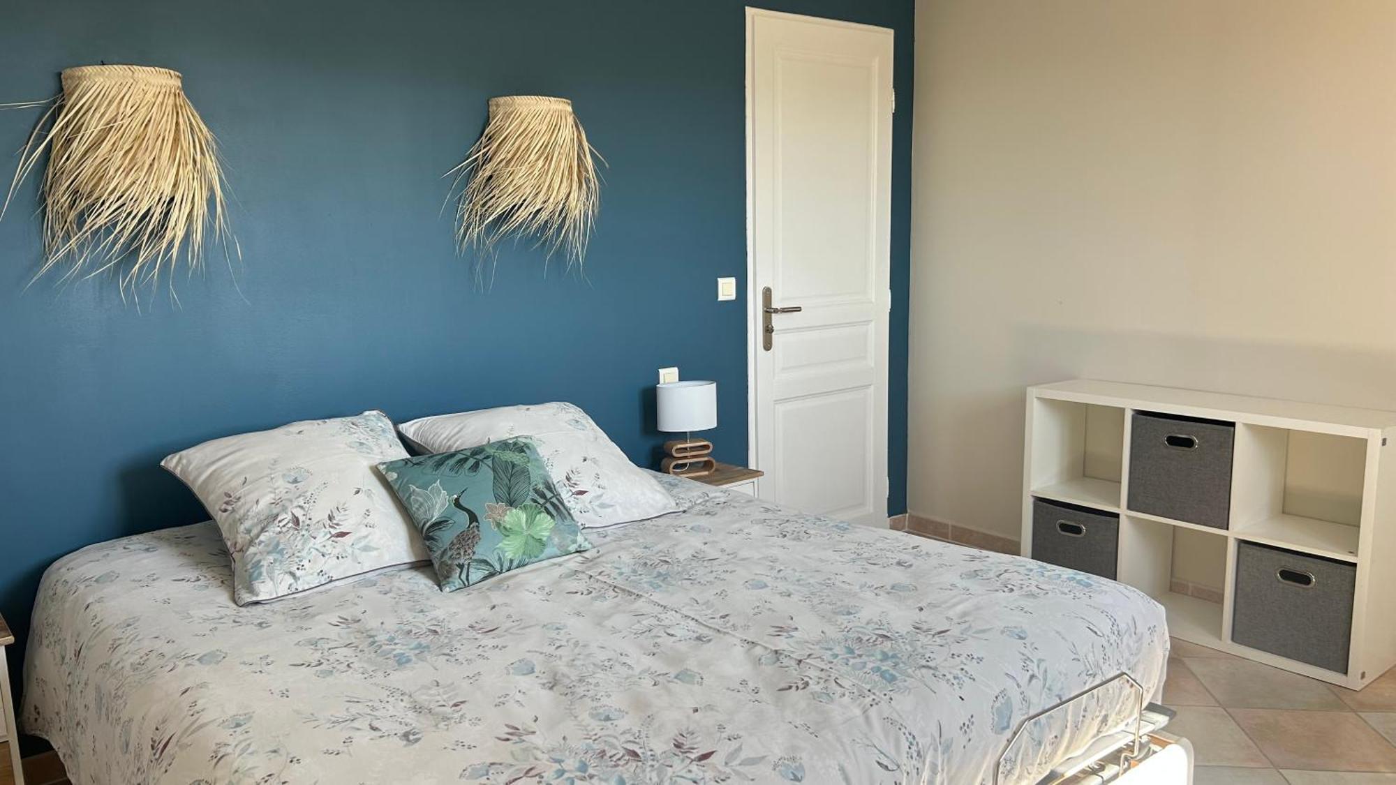 2 Hebergements - 10 Couchages - Parking, Piscine, Jacuzzi - Convivialite Roquebrune-sur-Argens Exterior foto